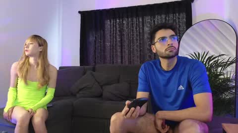 July and Fer online show from 4, 2, 2025