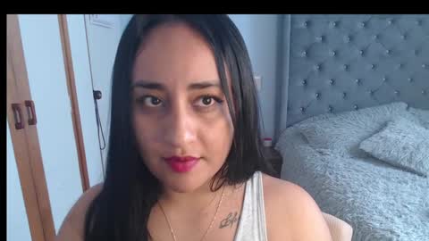 Lunhaa   online show from 6, 3, 2025