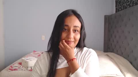 Lunhaa   online show from 26, 9, 2025