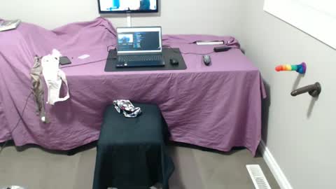 Snapshot of xxxxbrad chatting on 4, 2, 2025 xxxxbrad online show from 4, 2, 2025