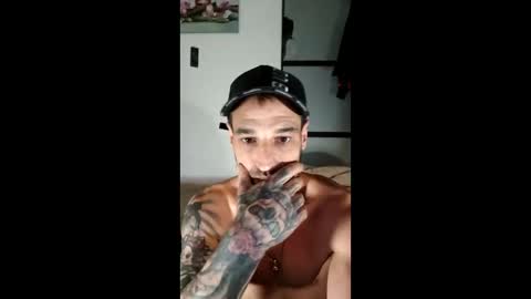 Snapshot of xyfox010186 chatting on 21, 5, 2026 xyfox010186 online show from 21, 5, 2026