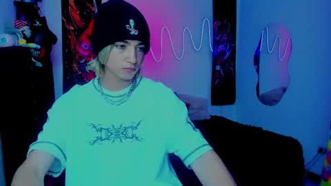 Snapshot of xzerox_ chatting on 9, 9, 2025 xzerox_ online show from 9, 9, 2025