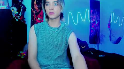 Snapshot of xzerox_ chatting on 23, 9, 2025 xzerox_ online show from 23, 9, 2025