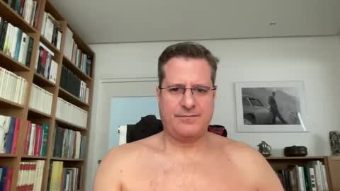 Snapshot of yachtcaptain7 chatting on 30, 10, 2025 yachtcaptain7 online show from 30, 10, 2025