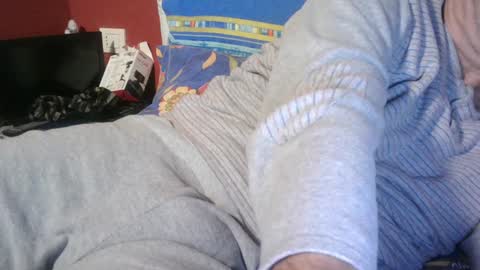 Snapshot of yahe2010 chatting on 15, 12, 2024 grillino online show from 15, 12, 2024