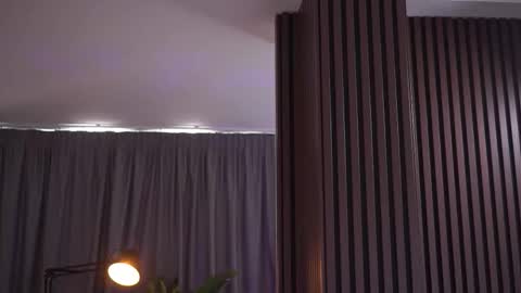 Yana online show from 10, 3, 2026