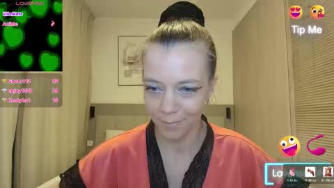 YanaSweetX online show from 17, 3, 2026