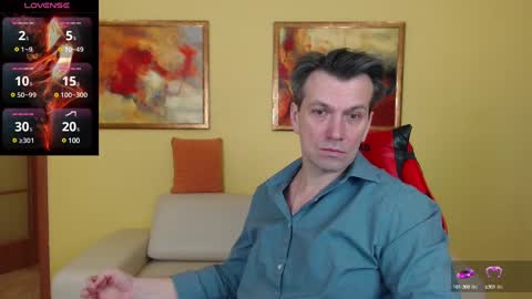 yang_1004 online show from 3, 1, 2025