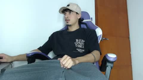 Snapshot of yankees_xxx chatting on 20, 3, 2026 yankees online show from 20, 3, 2026