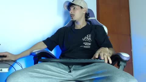 Snapshot of yankees_xxx chatting on 21, 3, 2026 yankees online show from 21, 3, 2026