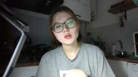 Lily online show from 24, 10, 2025