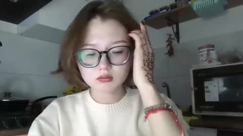 Lily online show from 27, 10, 2025
