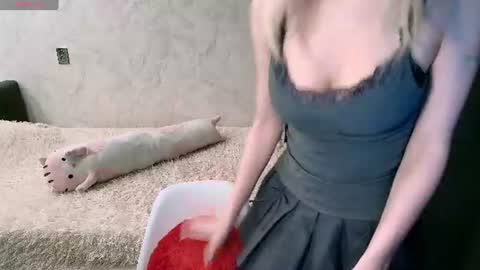 Snapshot of yape_anne chatting on 18, 6, 2026 Anny online show from 18, 6, 2026