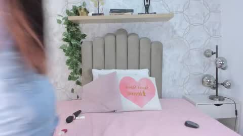 Snapshot of yaraamada chatting on 12, 9, 2025 Yara online show from 12, 9, 2025