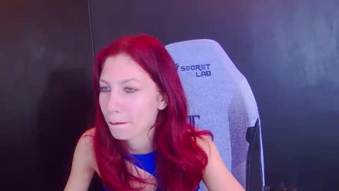 Snapshot of yasemina_ chatting on 8, 4, 2026 Yase online show from 8, 4, 2026