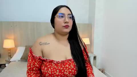 Snapshot of yasmin_ortiz chatting on 14, 3, 2026 Yasmin Ortiz online show from 14, 3, 2026