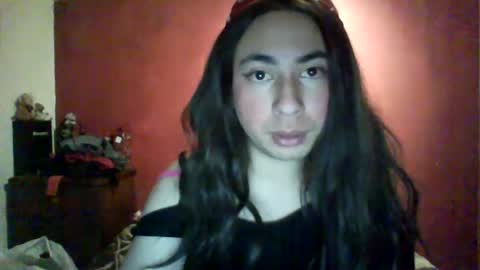 Yasmin Paez online show from 11, 12, 2024