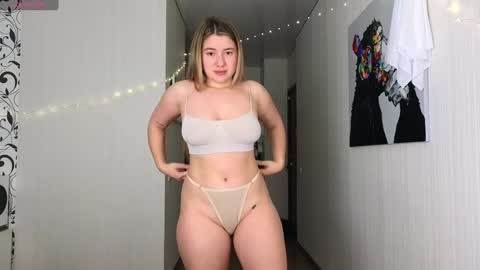 Yasyaa  online show from 6, 2, 2025