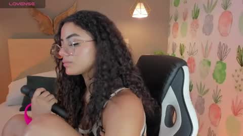 yaya23x online show from 6, 7, 2026