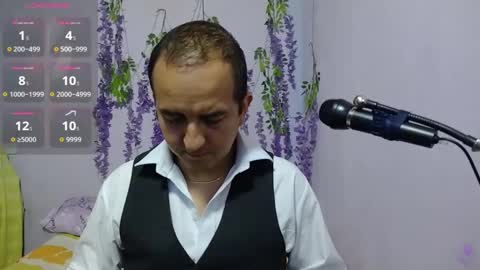 Snapshot of yazfore chatting on 17, 9, 2025 Hazzan online show from 17, 9, 2025