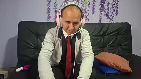 Hazzan online show from 13, 11, 2025