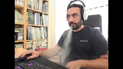 Snapshot of yeeaahoo chatting on 11, 9, 2025 yeeaahoo online show from 11, 9, 2025