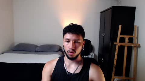 Snapshot of yeff_stone chatting on 25, 6, 2026 yeff online show from 25, 6, 2026
