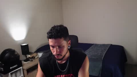 Snapshot of yeff_stone chatting on 3, 8, 2026 yeff online show from 3, 8, 2026