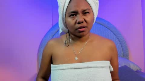 yeika_foxy online show from 6, 5, 2026
