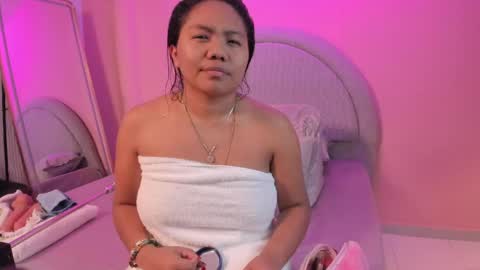 yeika_foxy online show from 9, 6, 2026