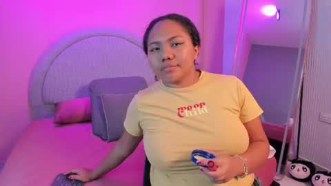 yeika_foxy online show from 25, 6, 2026