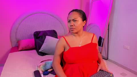 yeika_foxy online show from 8, 7, 2026