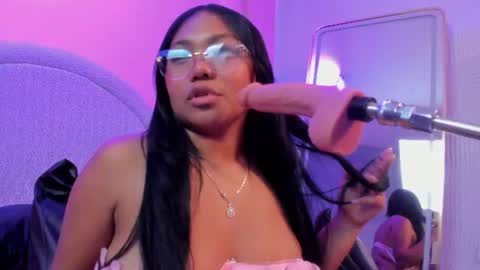 yeika_foxy online show from 19, 7, 2026