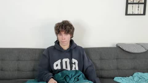 Snapshot of yen2025 chatting on 26, 9, 2025 Yen online show from 26, 9, 2025