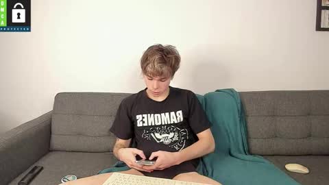 Snapshot of yen2025 chatting on 20, 12, 2025 Yen online show from 20, 12, 2025