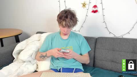 Snapshot of yen2025 chatting on 14, 1, 2026 Yen online show from 14, 1, 2026