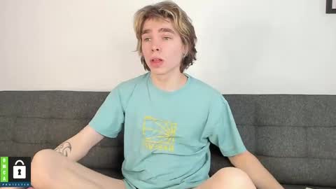 Snapshot of yen2025 chatting on 8, 4, 2026 Yen online show from 8, 4, 2026