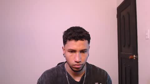 Snapshot of yerfon_s1 chatting on 28, 12, 2024 Yeff ind. model online show from 28, 12, 2024