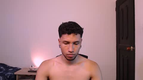 Snapshot of yerfon_s1 chatting on 14, 1, 2025 Yeff ind. model online show from 14, 1, 2025