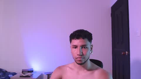 Snapshot of yerfon_s1 chatting on 15, 1, 2025 Yeff ind. model online show from 15, 1, 2025