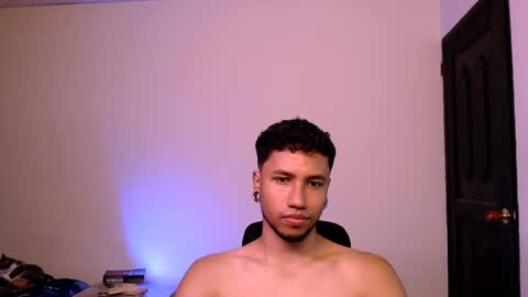 Snapshot of yerfon_s1 chatting on 16, 1, 2025 Yeff ind. model online show from 16, 1, 2025