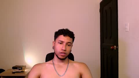 Snapshot of yerfon_s1 chatting on 25, 1, 2025 Yeff ind. model online show from 25, 1, 2025