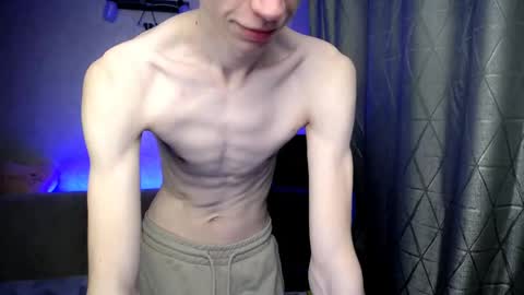 Snapshot of yes_cute_boy_ chatting on 25, 2, 2025 Eden online show from 25, 2, 2025