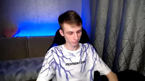 Snapshot of yes_cute_boy_ chatting on 1, 3, 2025 Eden online show from 1, 3, 2025