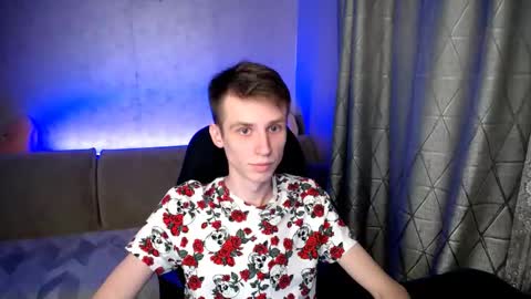 Snapshot of yes_cute_boy_ chatting on 7, 3, 2025 Eden online show from 7, 3, 2025