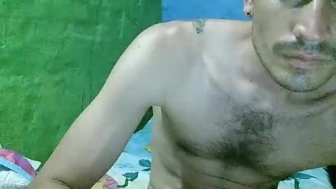Snapshot of yesoss chatting on 1, 8, 2026 yesoss online show from 1, 8, 2026