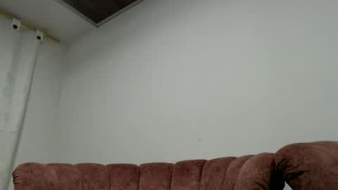 yessica and andres online show from 25, 6, 2026