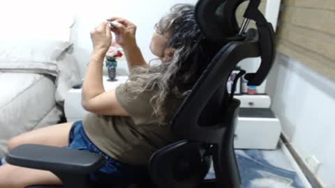 Snapshot of yessilatin chatting on 8, 7, 2026 jessy online show from 8, 7, 2026