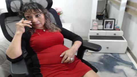 Snapshot of yessilatin chatting on 15, 7, 2026 jessy online show from 15, 7, 2026