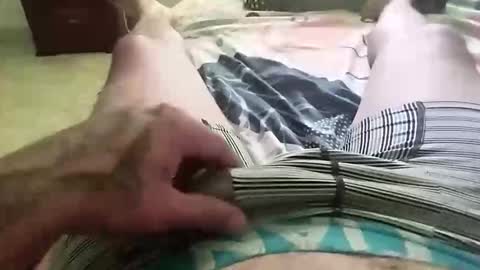 Yhon ruenes online show from 20, 4, 2026